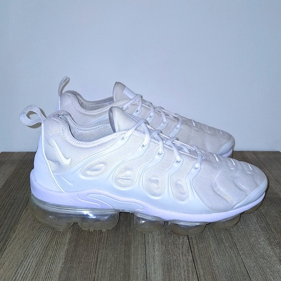 NIKE AIR VAPORMAX PLUS "WHITE PLATINUM" Men's Size 8.5 - Picture 5 of 10
